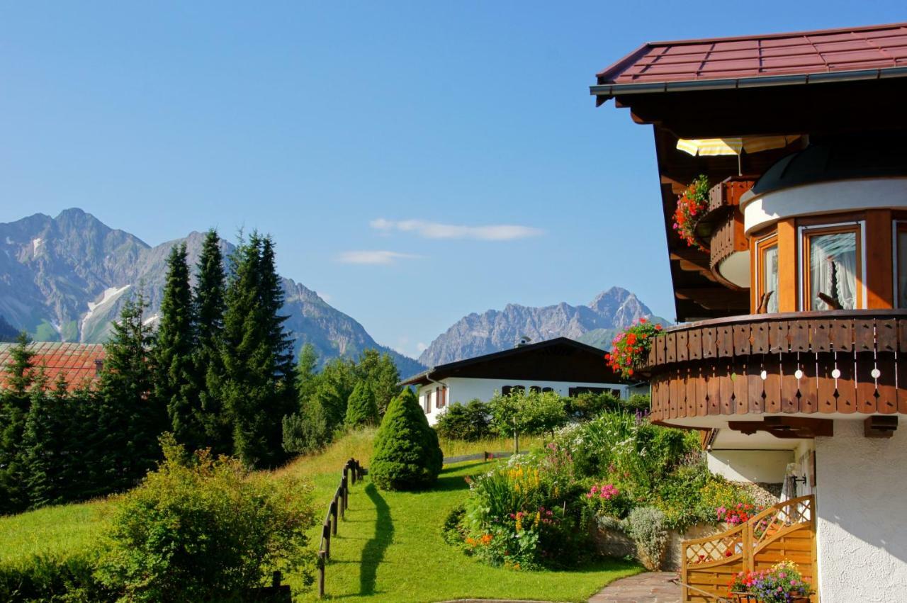 Landhaus Wild Riezlern Bagian luar foto